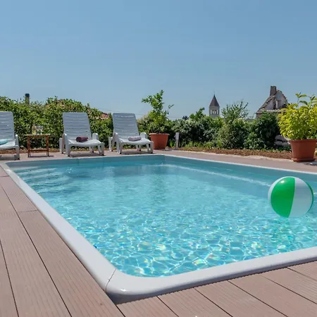 House Markoc Holiday home Grohote