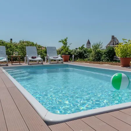 House Markoc Tatil Evi Grohote