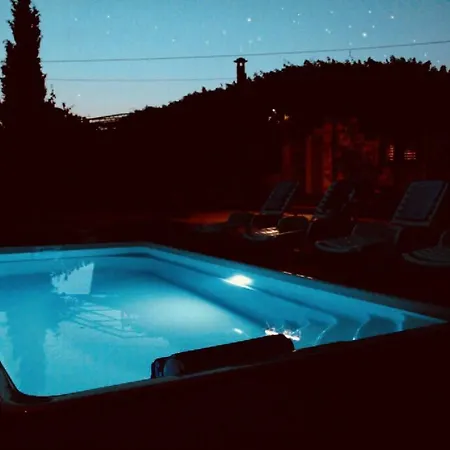 Ferienhaus House Markoc *