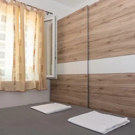 Tatil Evi House Markoc Grohote